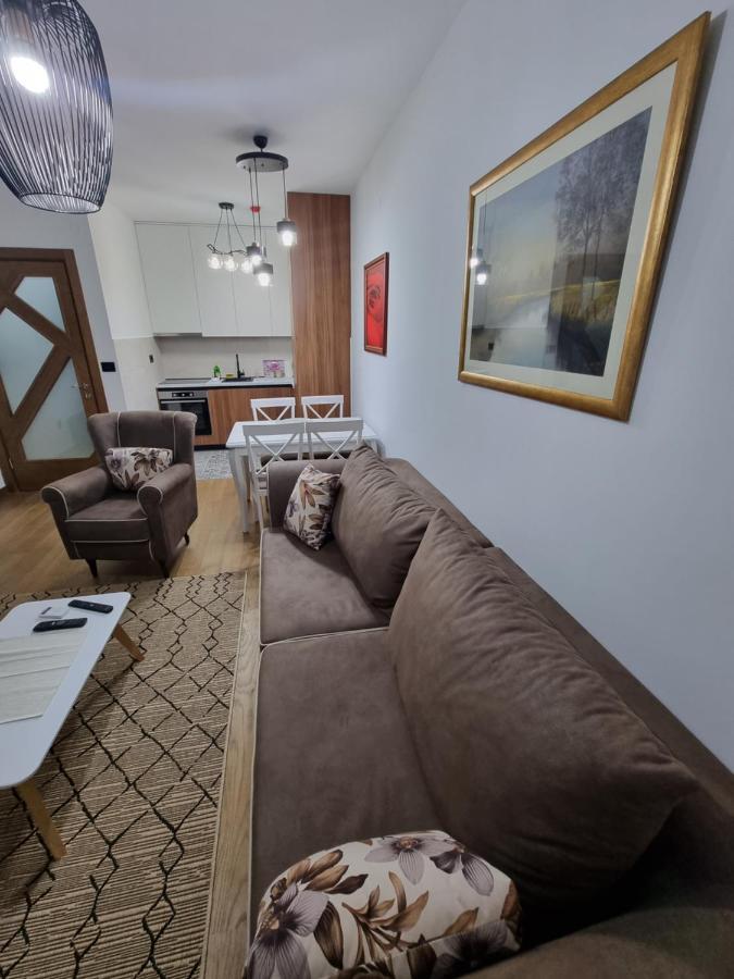 Fantastic New Centre Apartment Podgorica Exterior foto